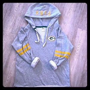 Super cozy PINK NFL Green Bay Packers sweatshirt